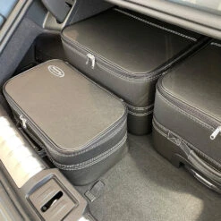 Audi GT E-Tron Kofferset Kofferraum Hinten 4-tlg. 8 Audi GT E-Tron Kofferset Kofferraum Hinten 4-tlg. -Berühmtes Gepäck Geschäft 1048226 IMG 1634