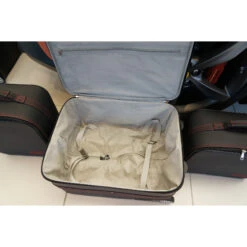 Ferrari Portofino (EU-Version) - 3-tlg. Kofferset Kofferraum Heck -Berühmtes Gepäck Geschäft 1050026 11