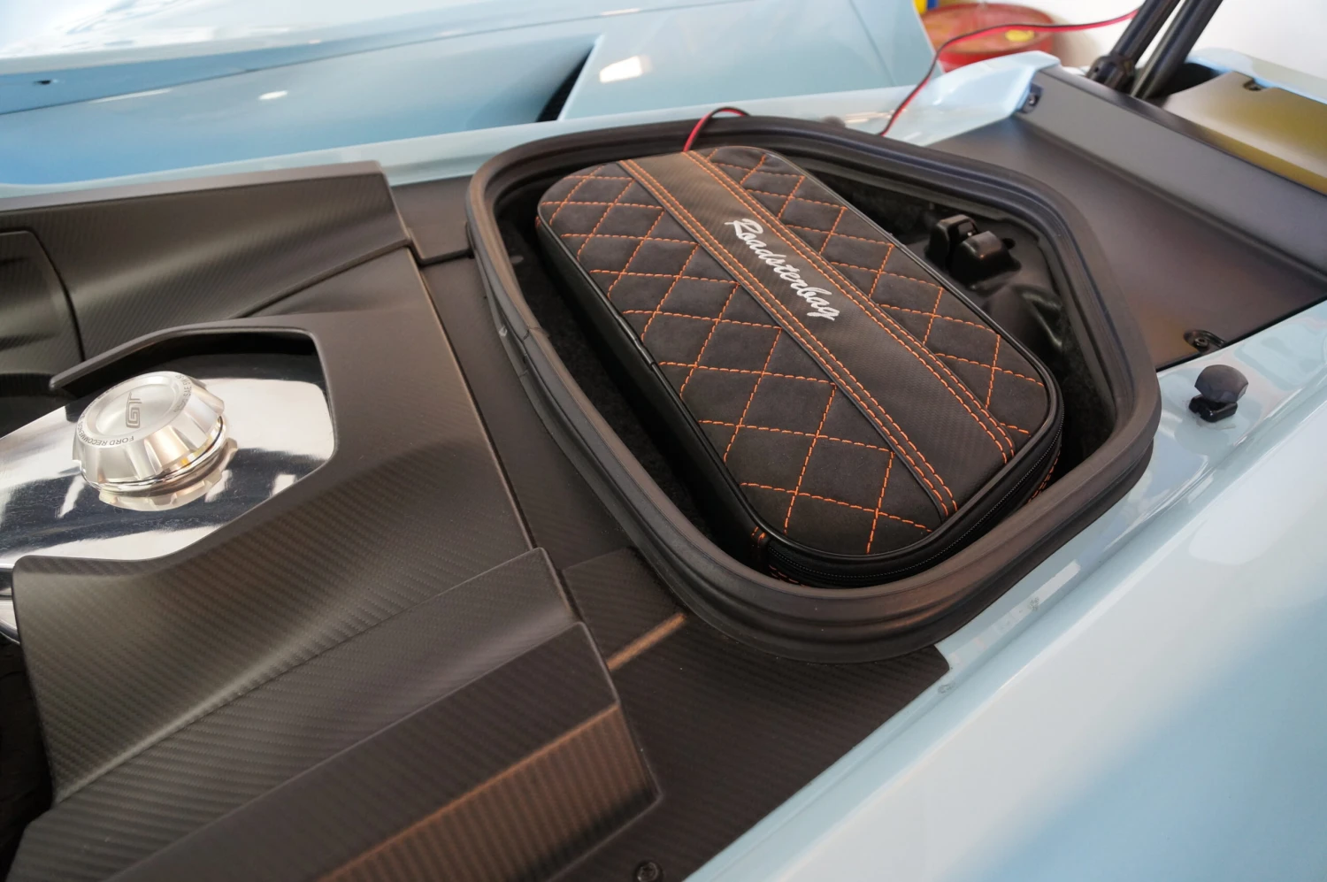 Ford GT (EU-Version) - 1-tlg. Koffer Kofferraum 5 Ford GT (EU-Version) - 1-tlg. Koffer Kofferraum – Bild 3