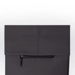 Ucon Acrobatics Kito Mini Lotus - Black -Berühmtes Gepäck Geschäft UA 449002206621 4260515659087 Kito Mini Backpack Lotus Black white background 5